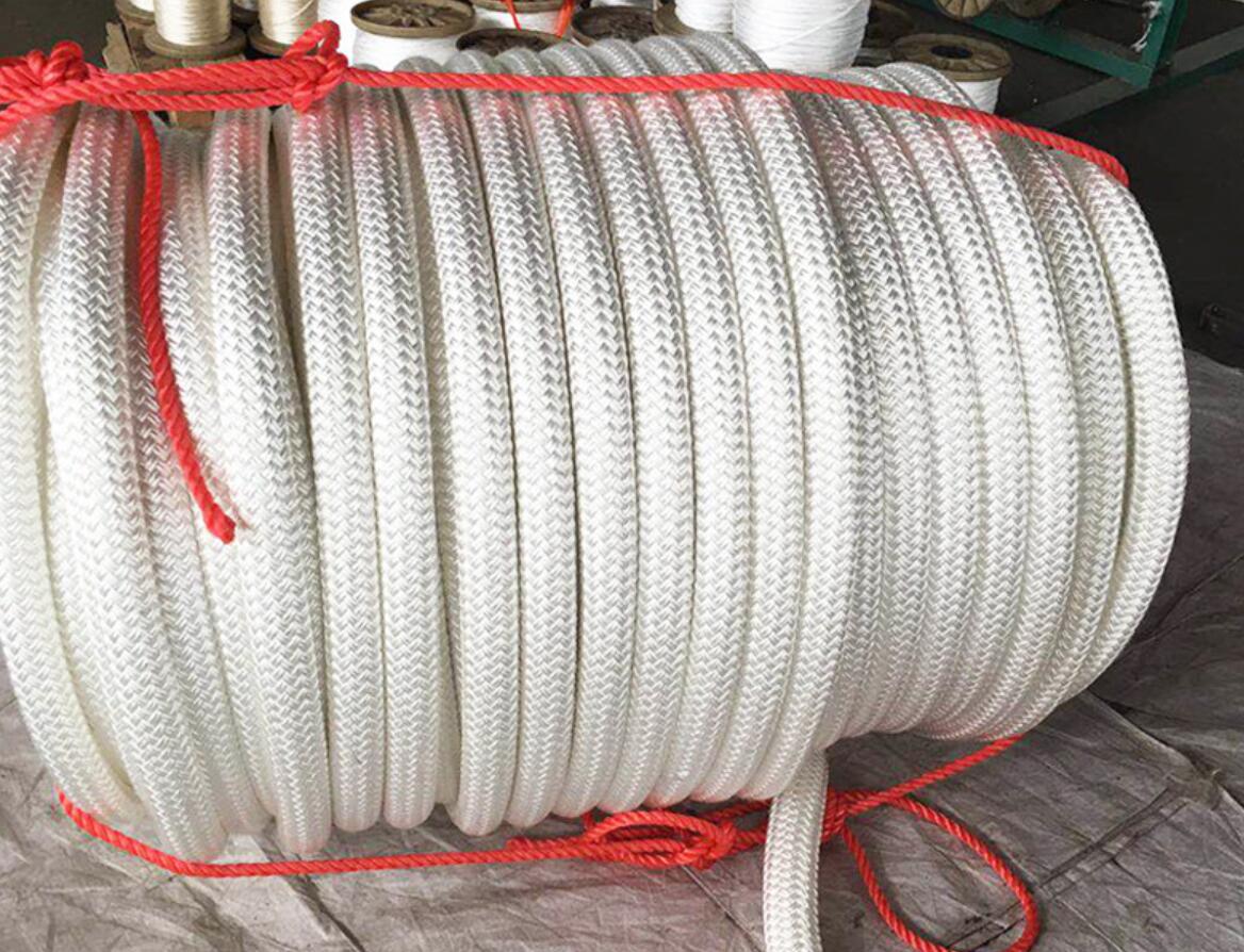 ���]�L�z�|�K