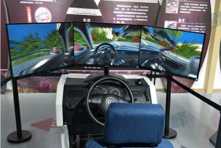 �������{ģ�M��ϵ�y(t��ng)